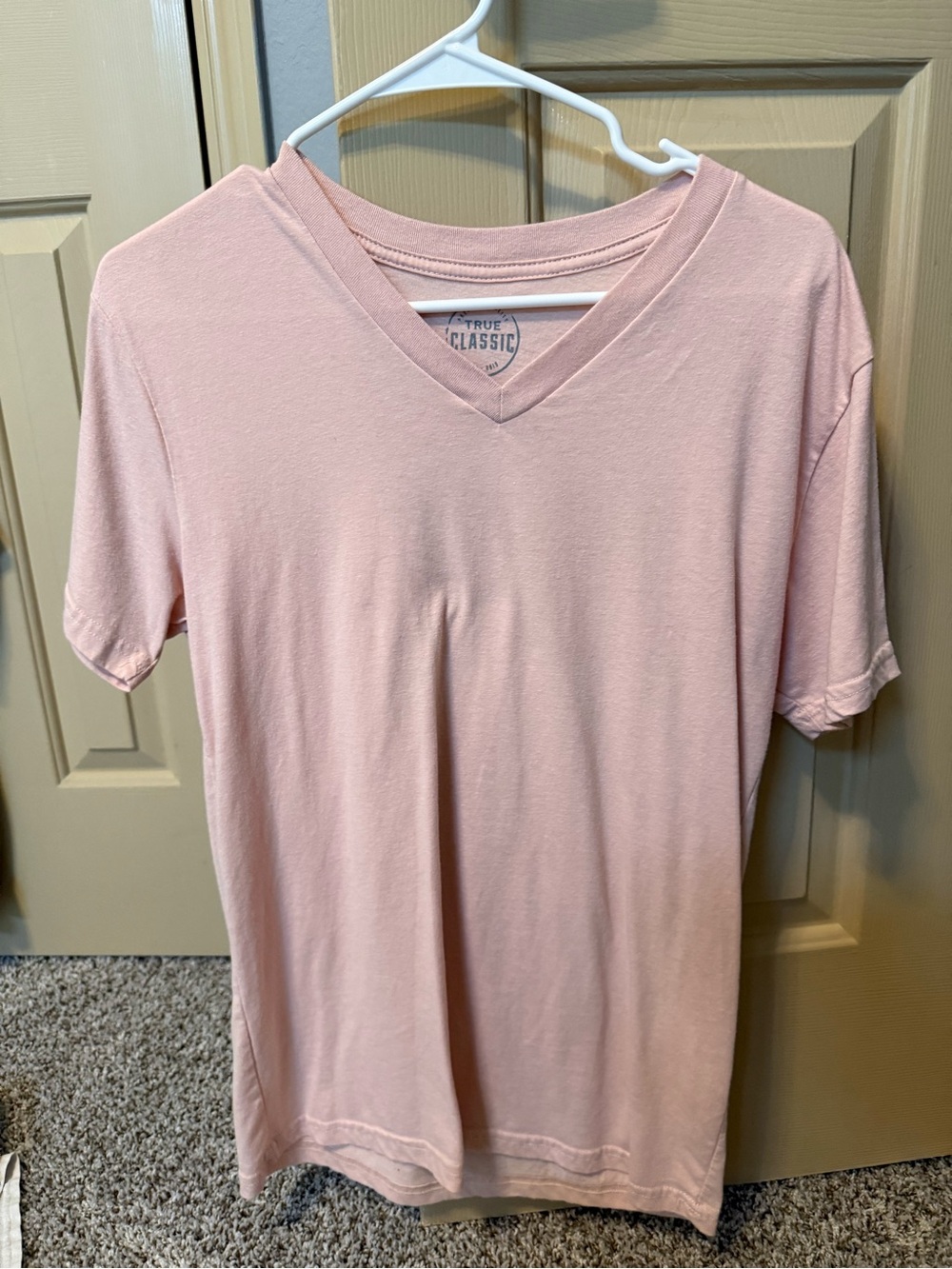 True Classic Men's Pink V-Neck Short Sleeve Tee
